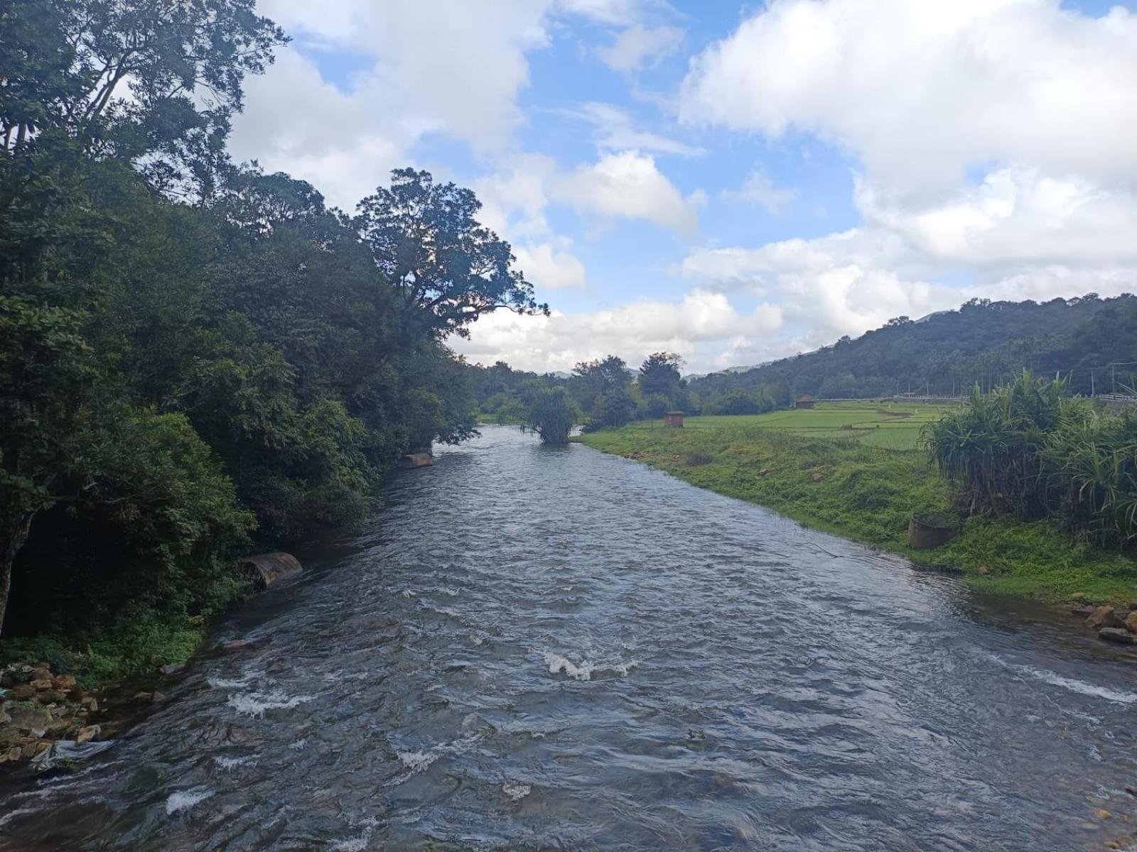 Kuruva Shoreline Wayanad Chegāt エクステリア 写真